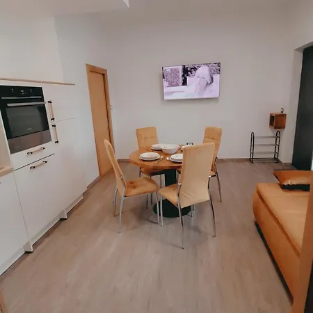 Roko Appartement *